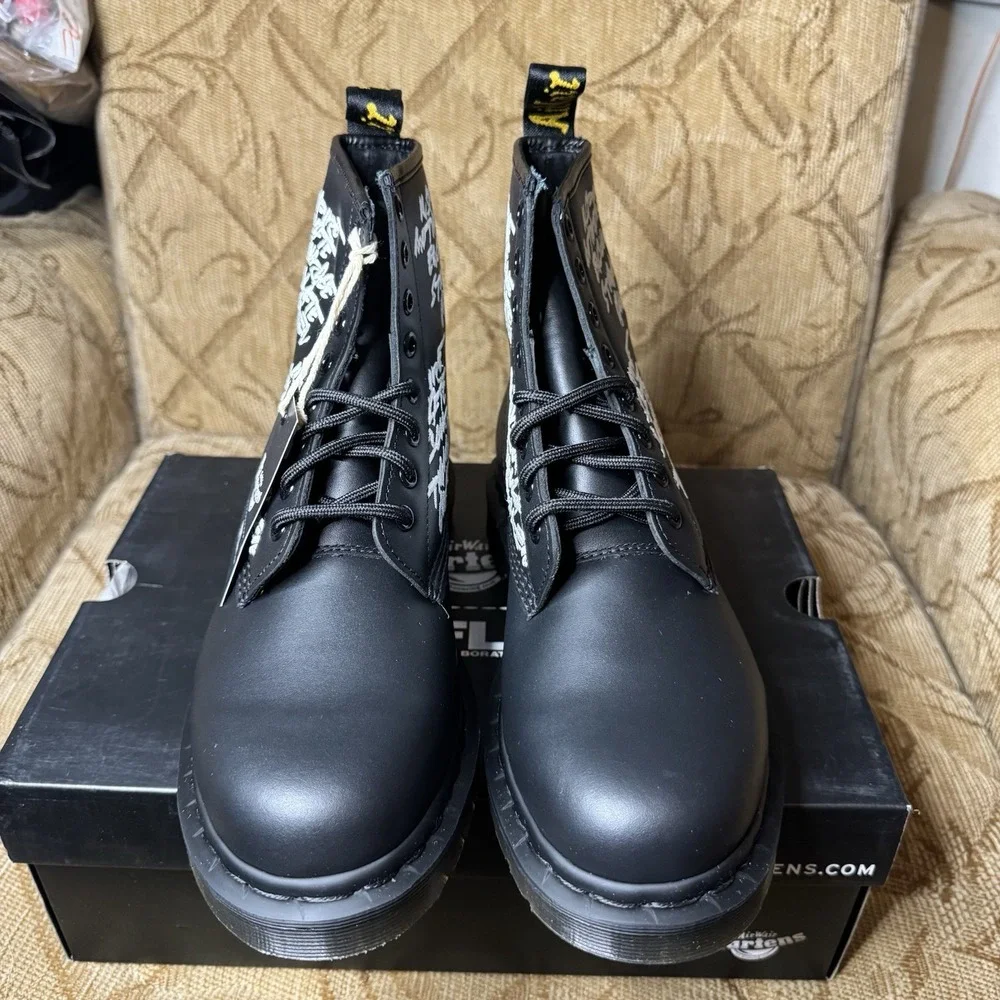 Dr. Martens X Futura Laboratory Embroidered 7M And 8L Black Combat Boots Cool - Picture 4 of 7